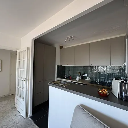 Avec Parking Et A/c Proche - Fr-1-100-357 Cavalaire-sur-Mer