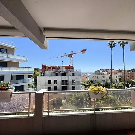 Apartment Avec Parking Et A/c Proche - Fr-1-100-357